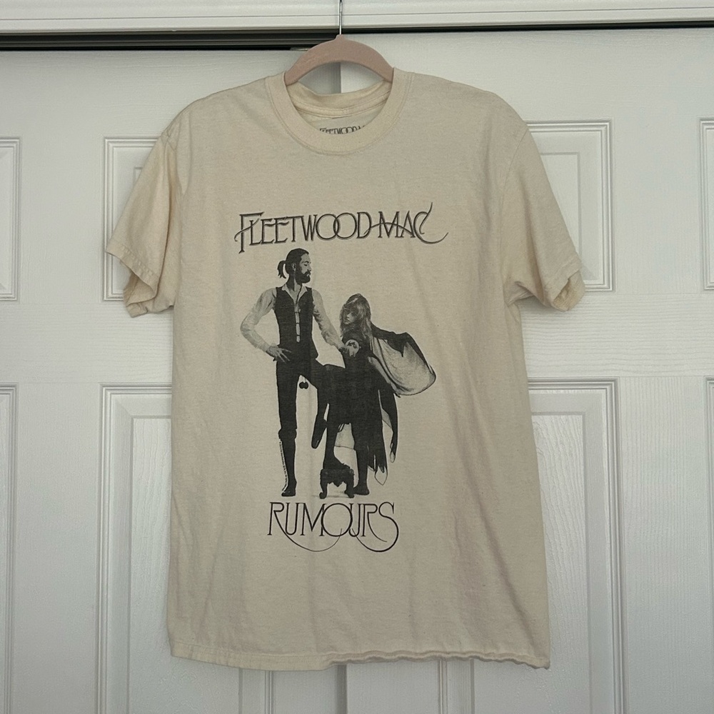 Fleetwood Mac Rumors Graphic Tee